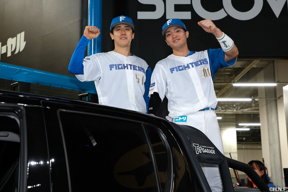 ヒーローの北山投手と郡司選手04