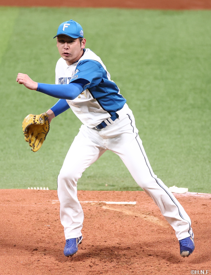 先発の加藤貴投手02