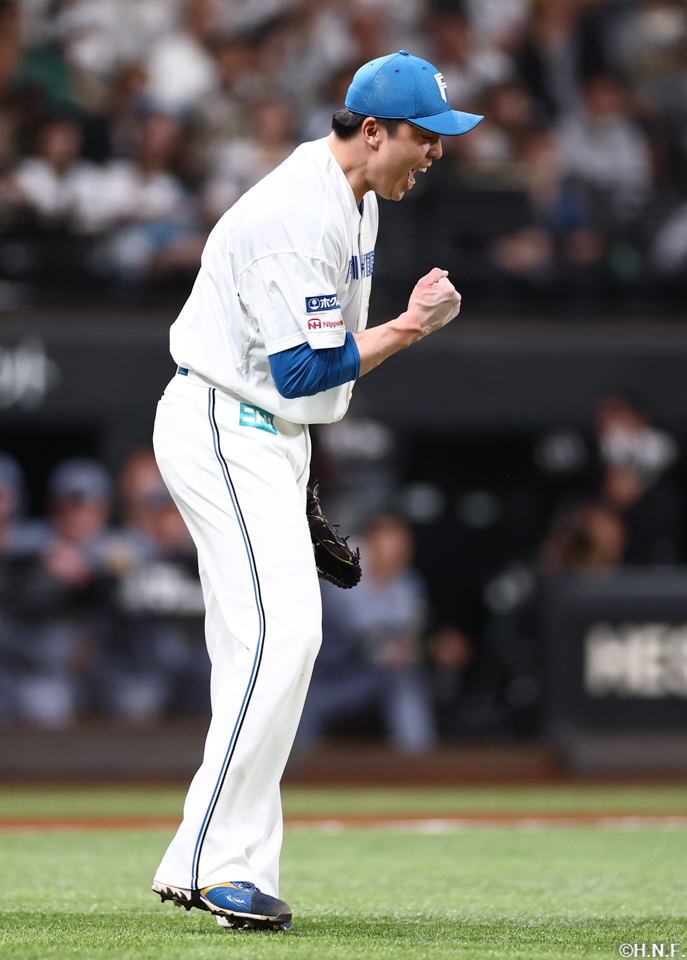 田中正義投手が抑えてゲームセット01