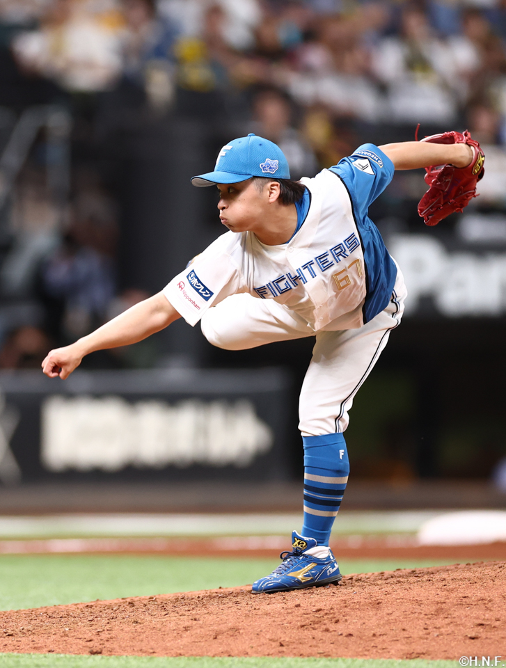 9回、四番手の山本拓投手