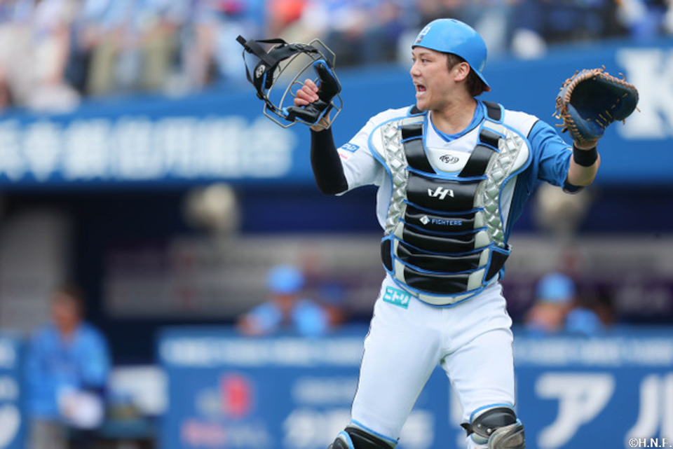 4回裏、伏見選手