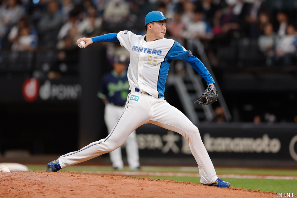 9回、二番手の柳川投手