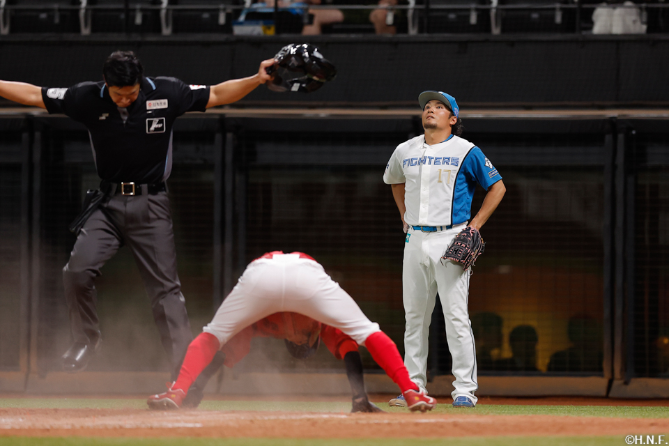 4回表、伊藤投手