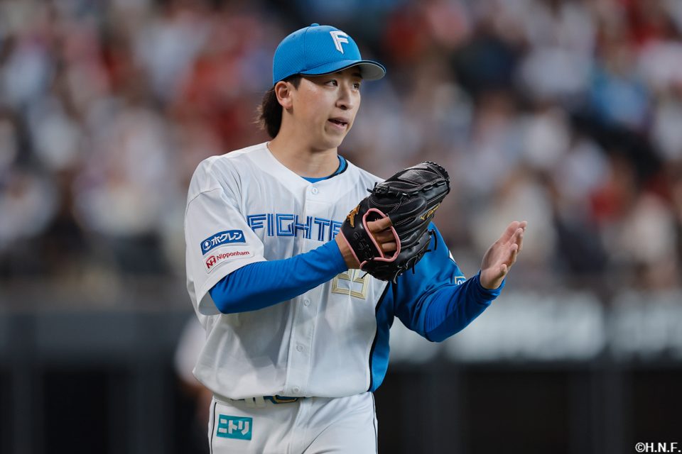 3回表を抑えた細野投手