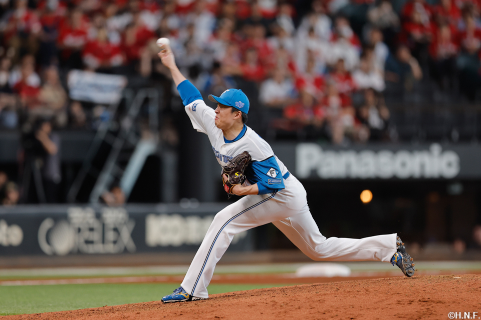 9回、四番手の田中正義投手