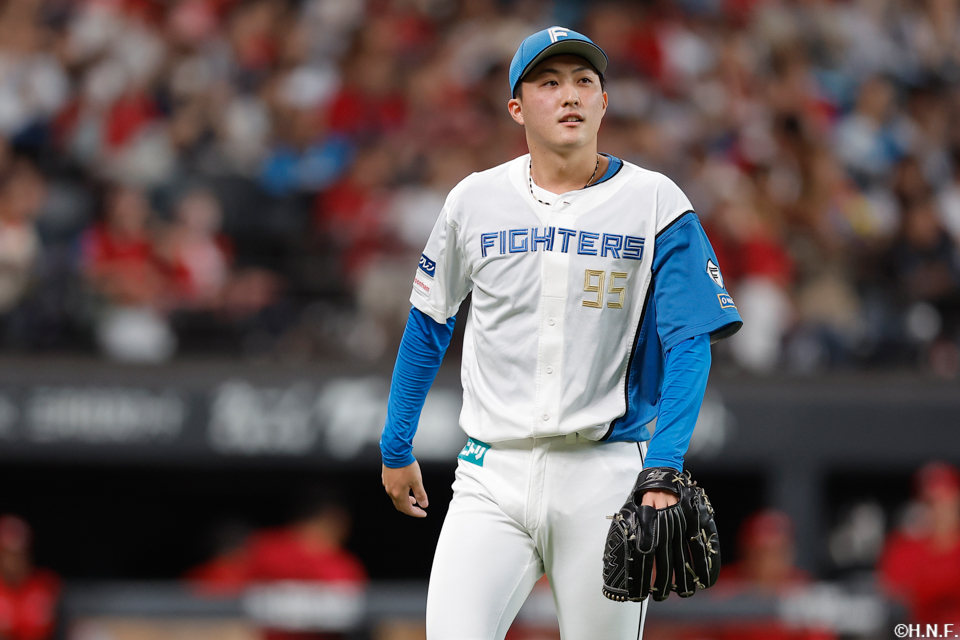 10回表を抑えた柳川投手