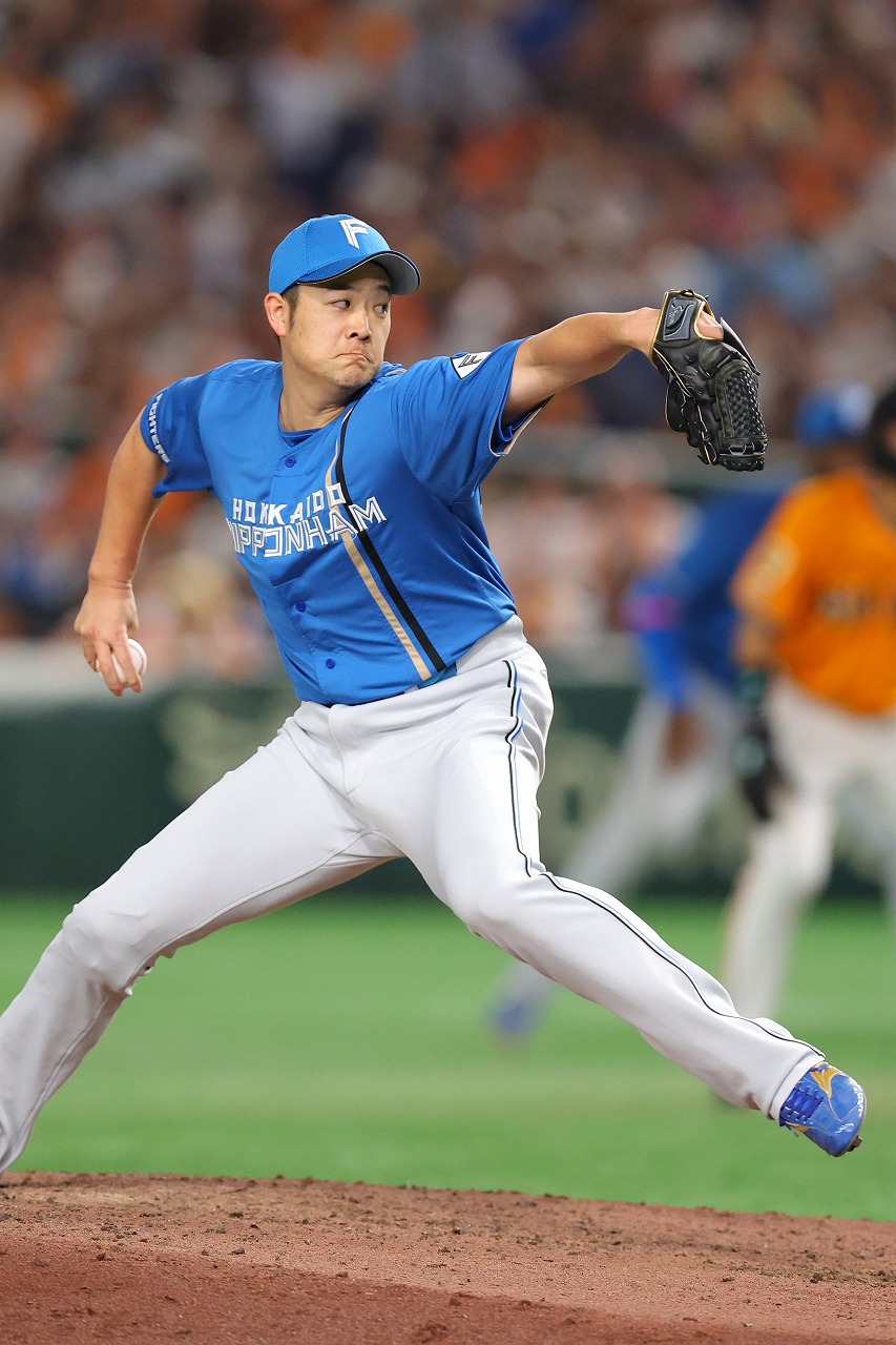 7回、三番手の齋藤投手02