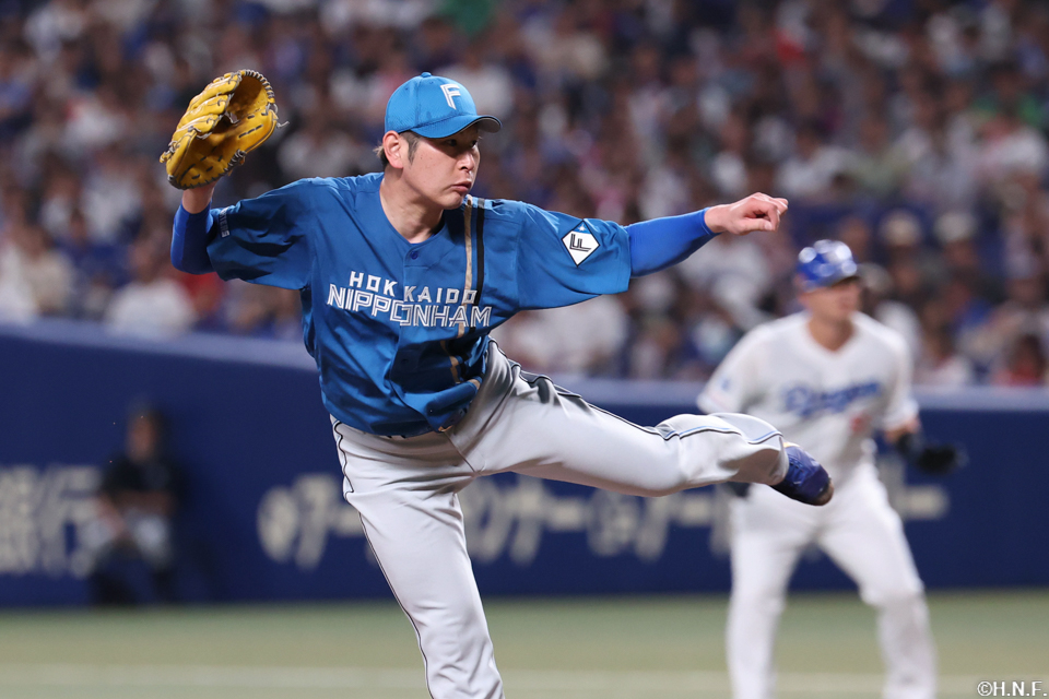 先発の加藤貴投手02