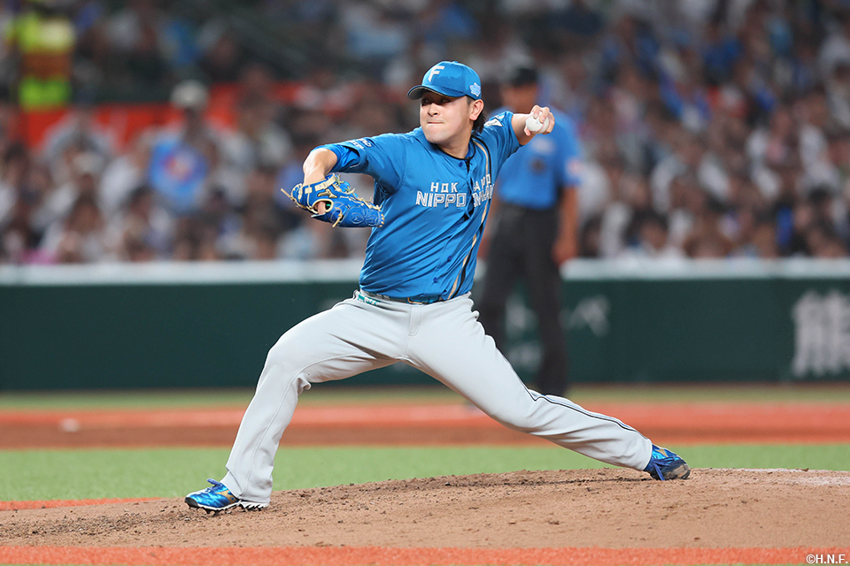 “8回、四番手の河野投手”