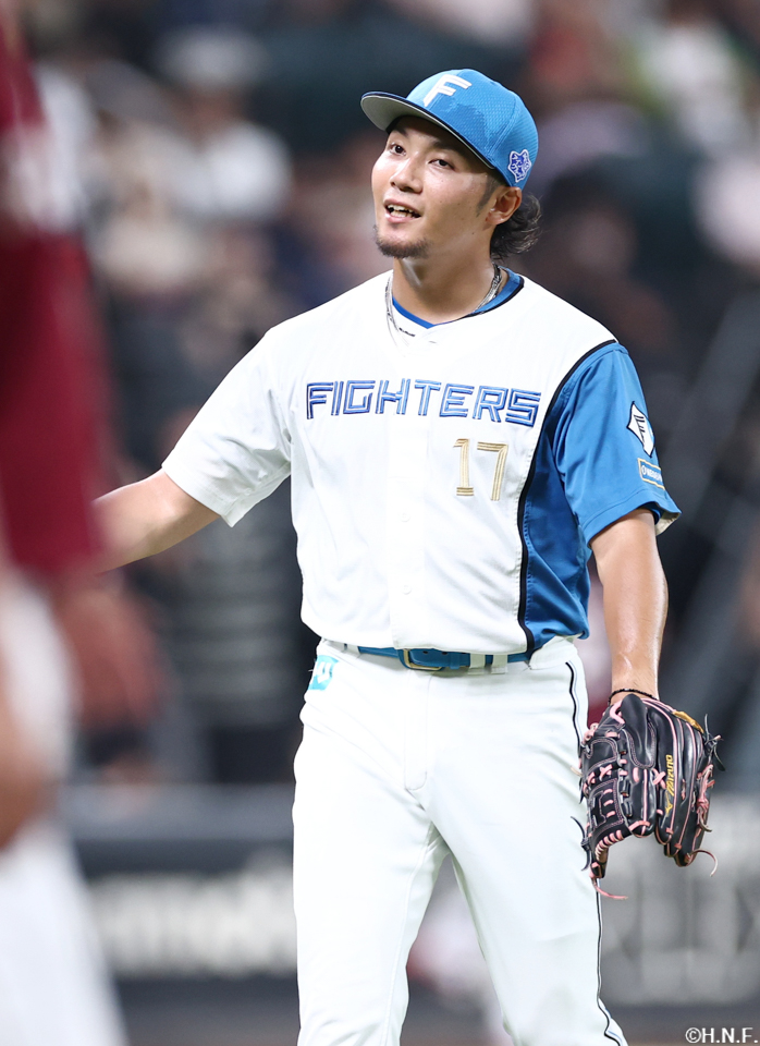 先発の伊藤投手02