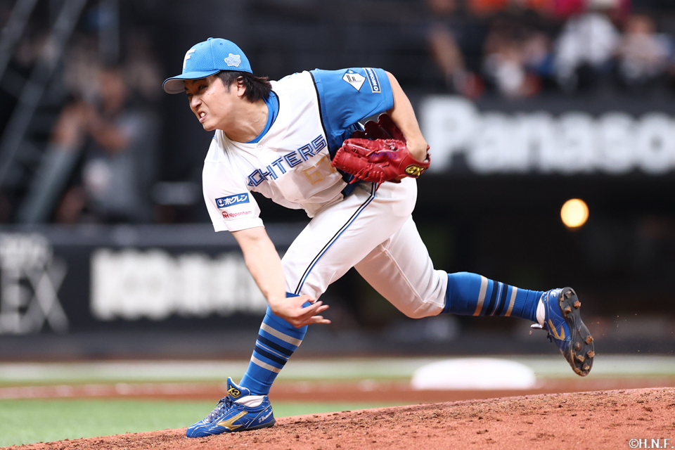 8回裏、四番手の山本拓投手