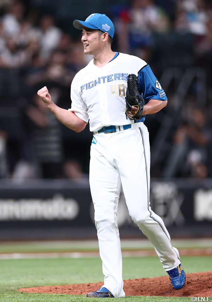 9回、五番手の齋藤投手