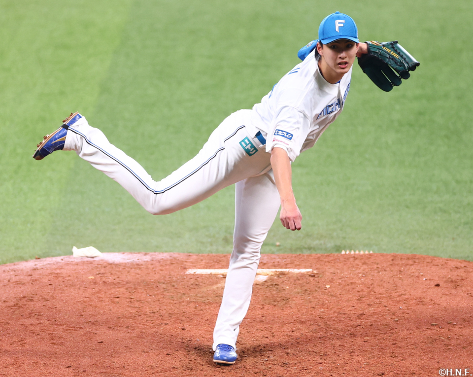 先発の達投手02