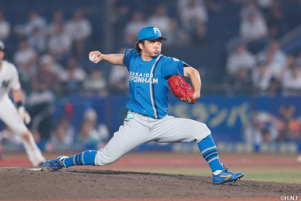 11回、八番手の山本拓投手