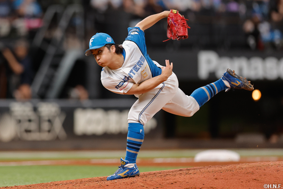 7回、二番手の山本拓投手