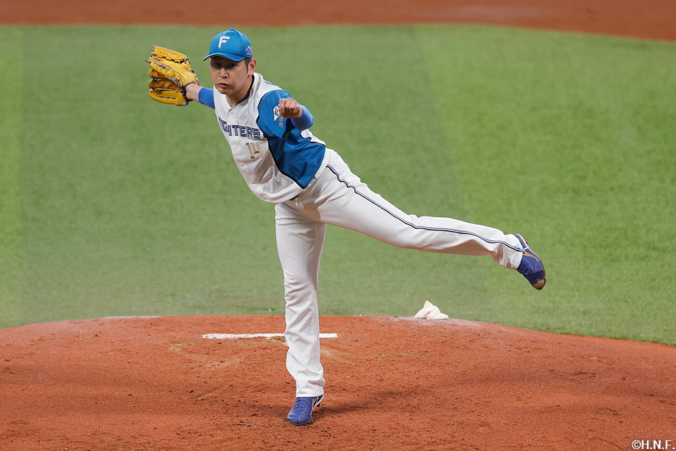 先発の加藤貴投手04