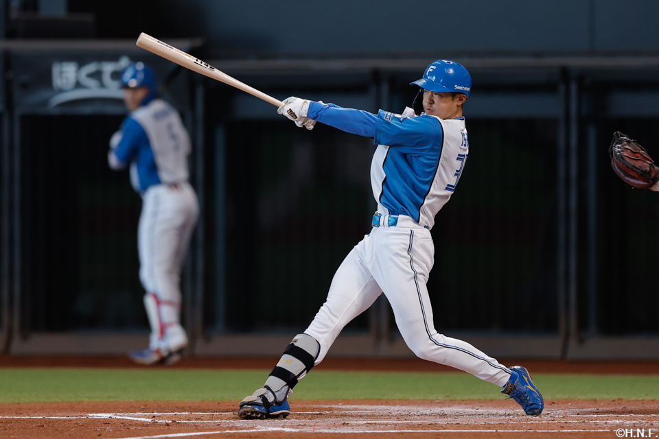 1回裏、内野ゴロの間に打点を挙げた石井選手