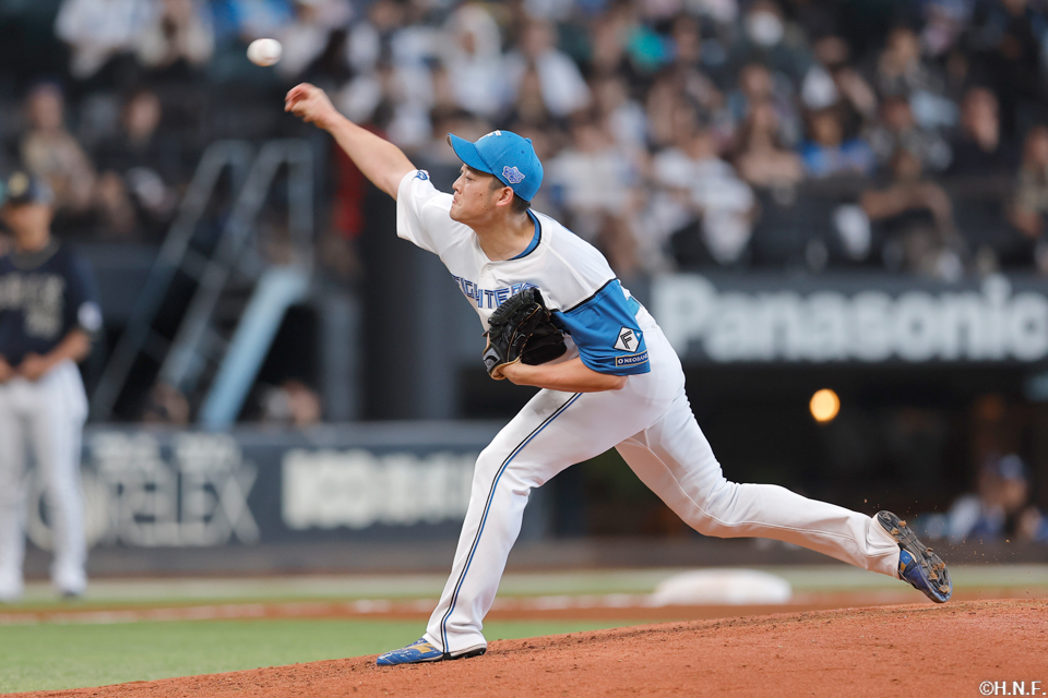 6回、二番手の齋藤投手