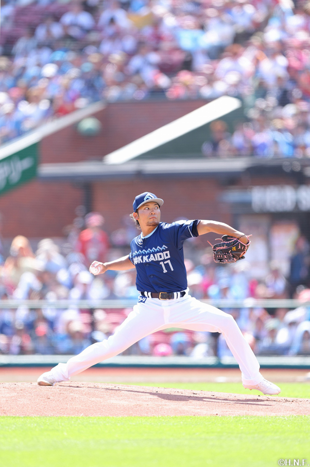 先発の伊藤投手02