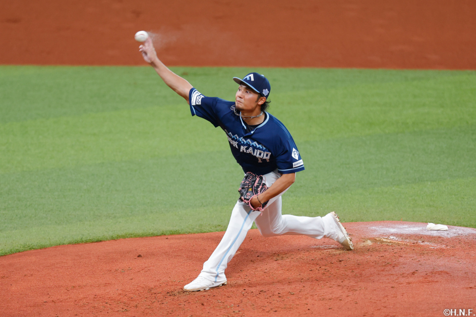 先発の伊藤投手02