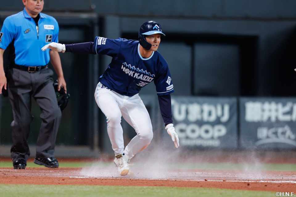 2回裏、生還した石井選手