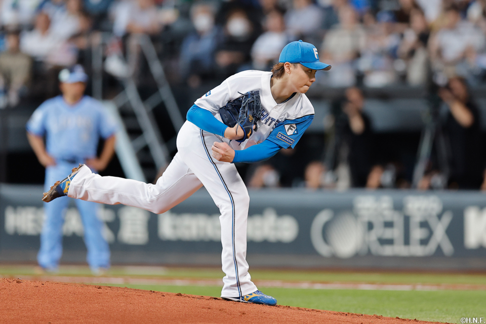 先発の山﨑福投手02