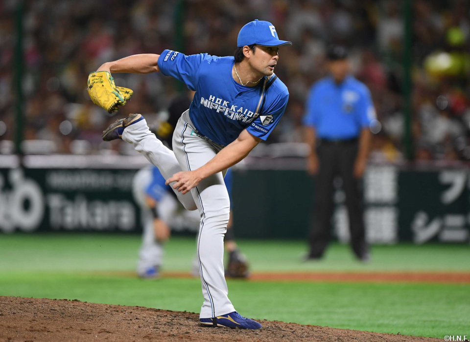 “4回、二番手の上原投手01”