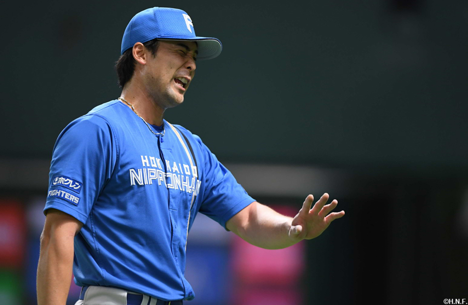 “4回、二番手の上原投手02”