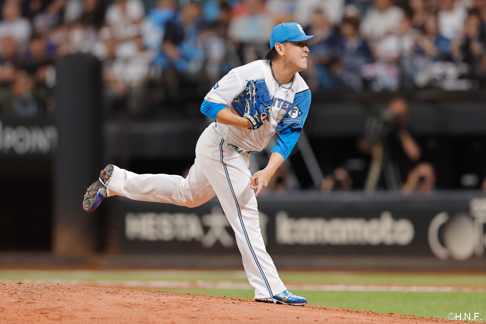 7回、三番手の河野投手