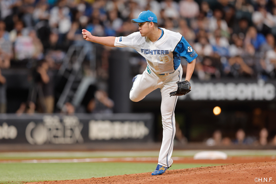 8回、三番手の齋藤投手