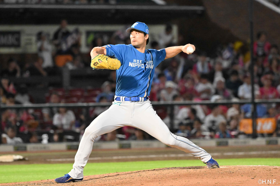 8回、四番手の上原投手