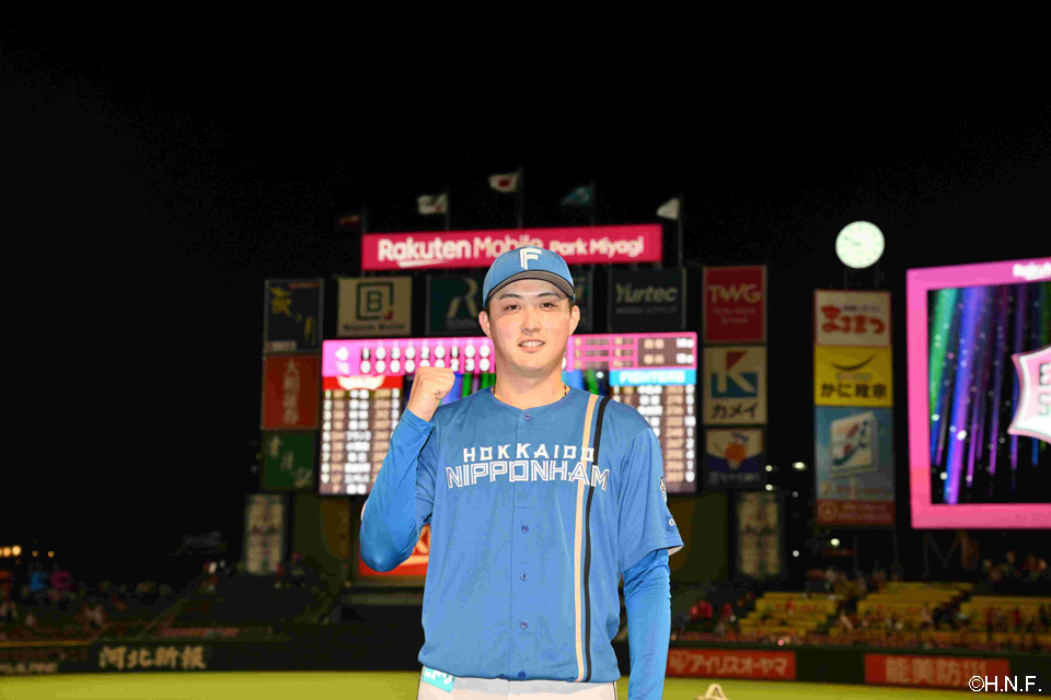 ヒーローの柳川投手