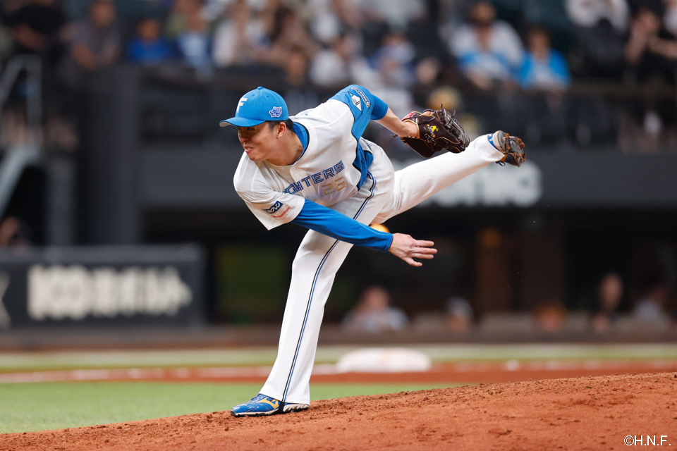 9回、三番手の田中正義投手