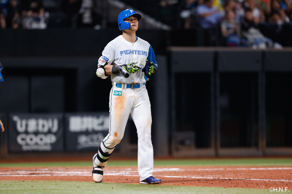 6回裏、押し出しの四球を選んだ清宮選手