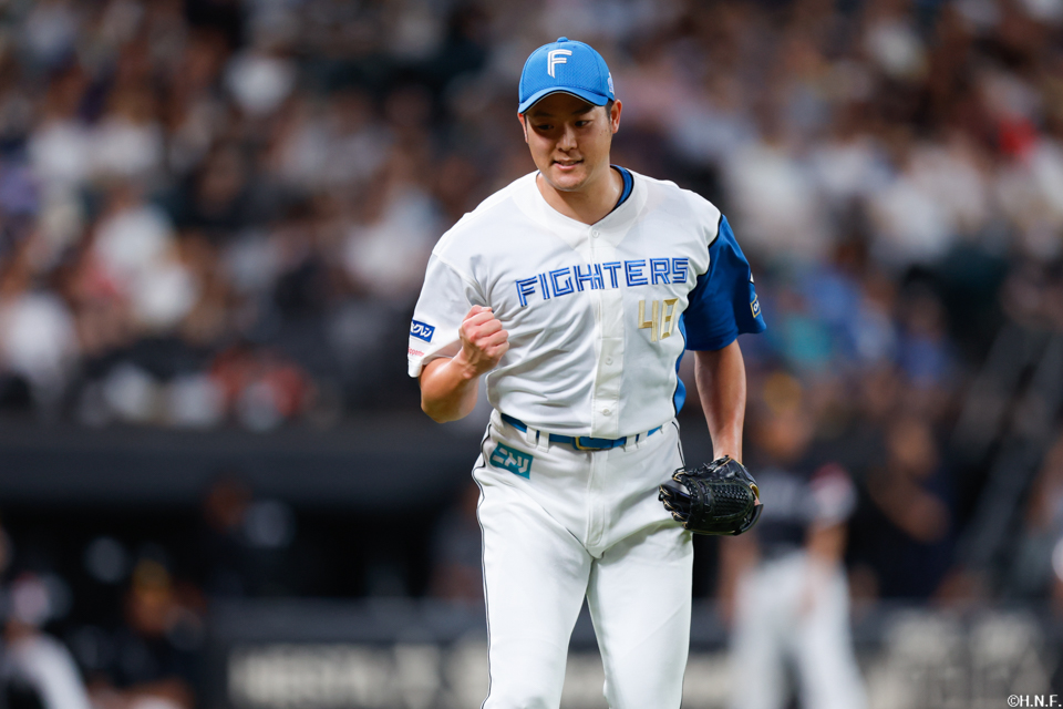 8回表を抑えた齋藤投手