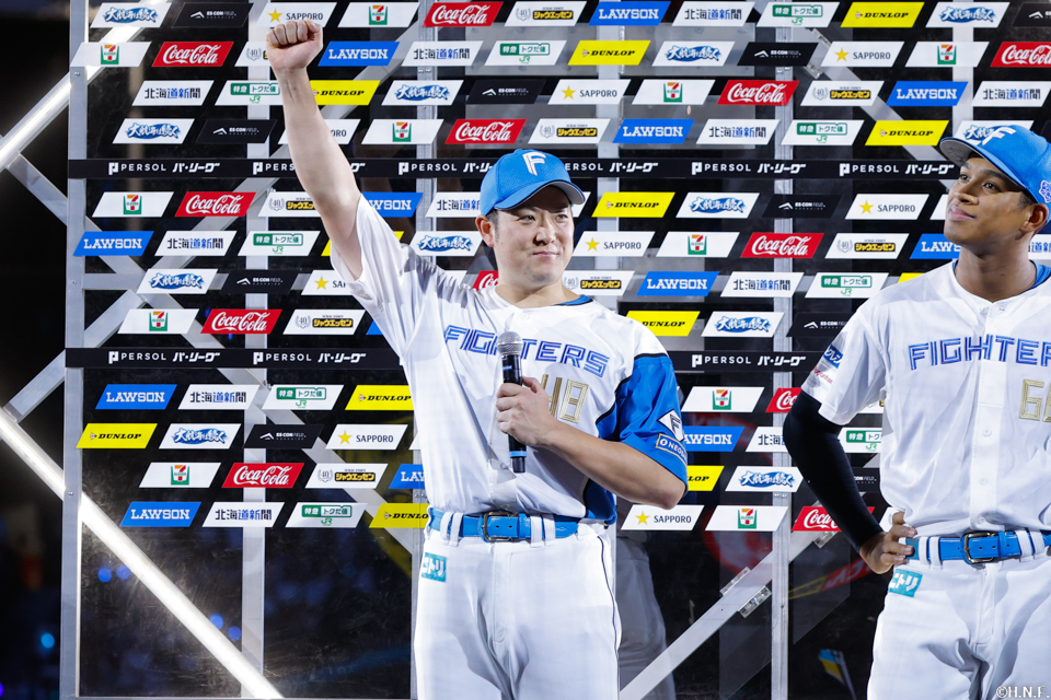 ヒーローの齋藤投手