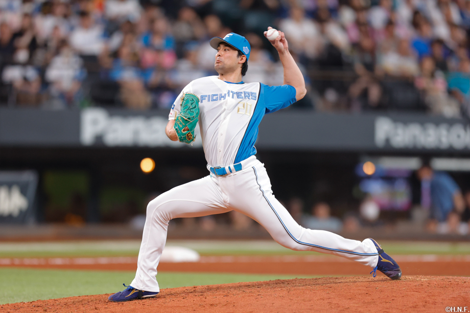 8回、三番手の上原投手01