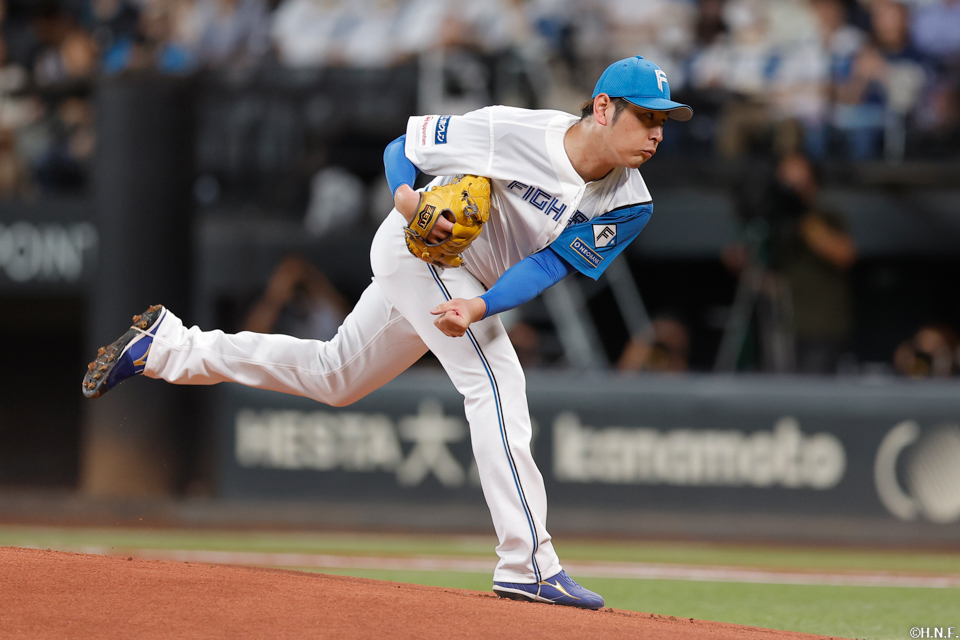 先発の加藤貴投手02