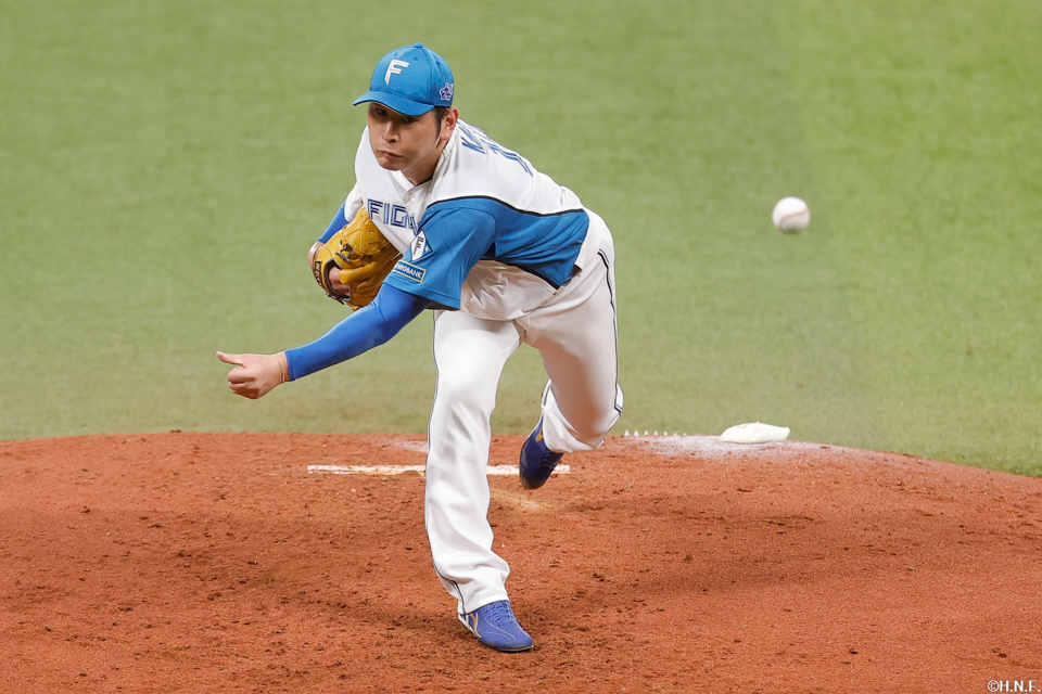 先発の加藤貴投手04