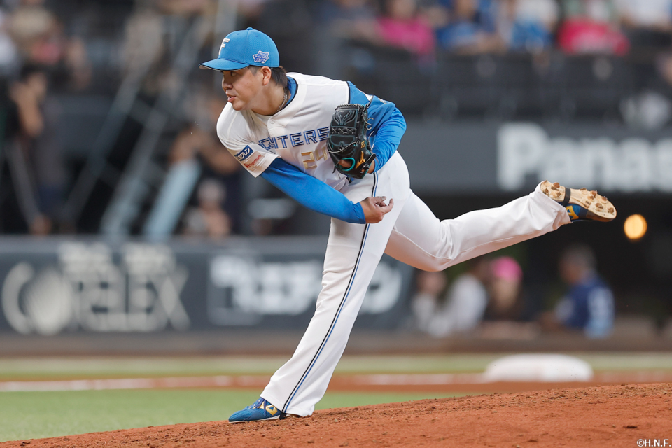 8回、三番手の金村投手