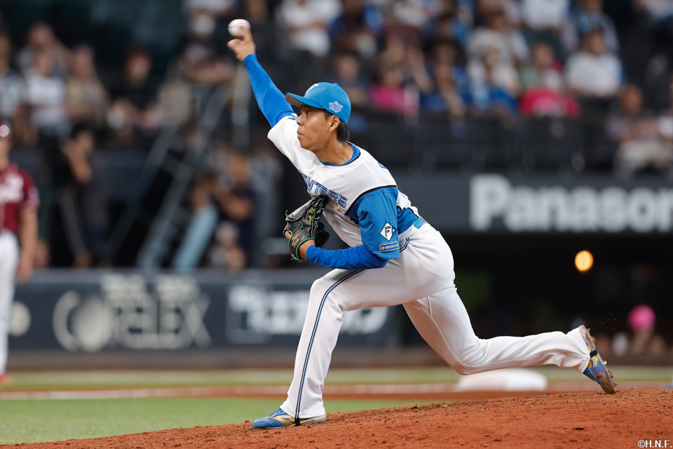 11回、六番手の杉浦投手