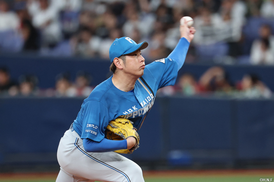 先発の加藤貴投手01