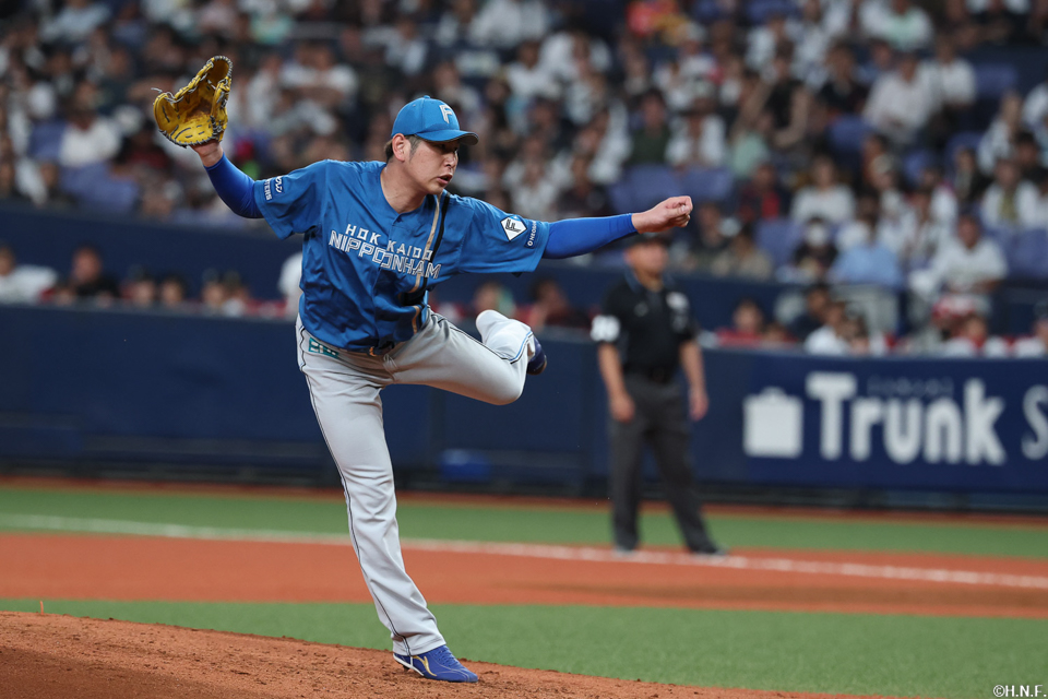 先発の加藤貴投手02