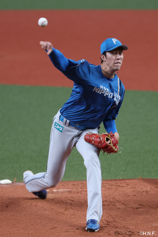 先発の福島投手01