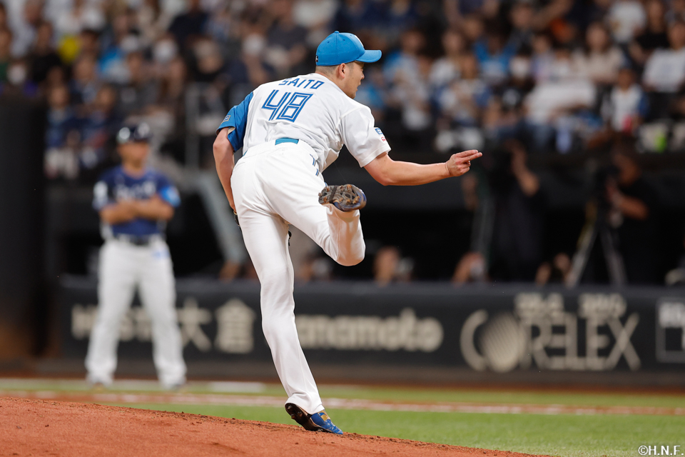 8回、四番手の齋藤投手02