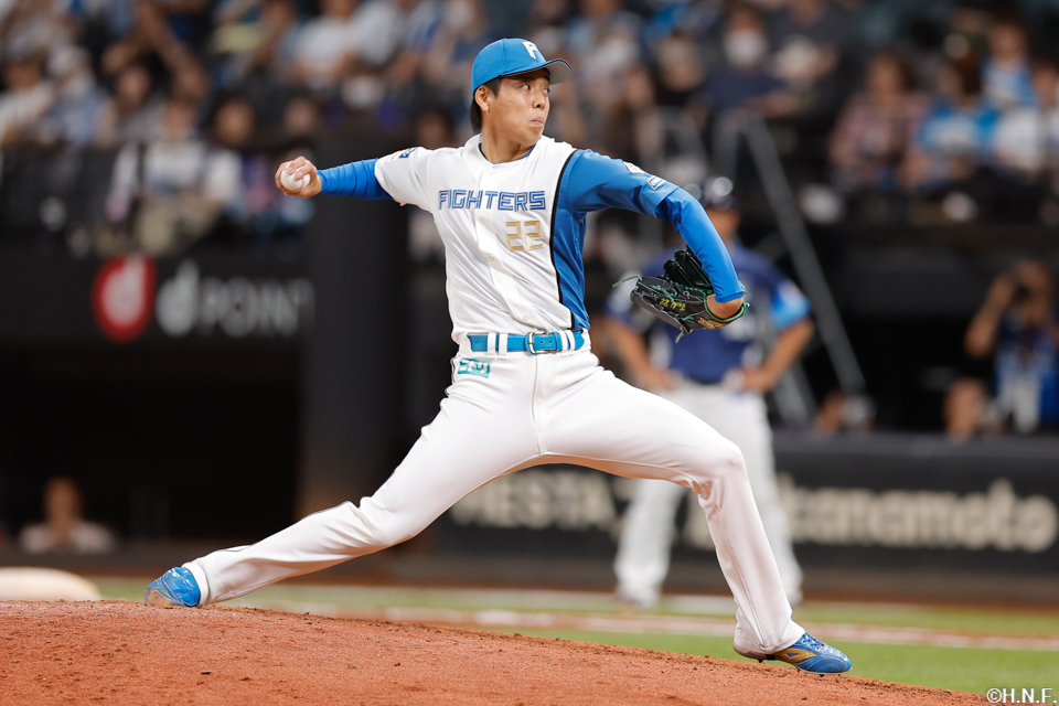 11回、七番手の杉浦投手