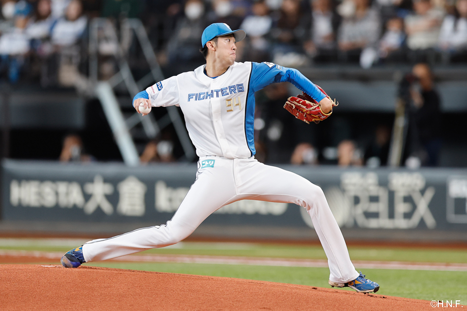 先発の福島投手01