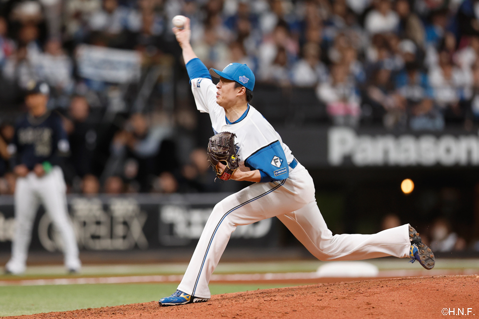 8回、二番手の田中正義投手