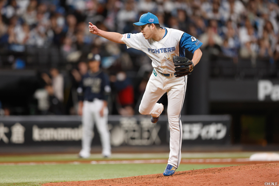 9回、五番手の齋藤投手