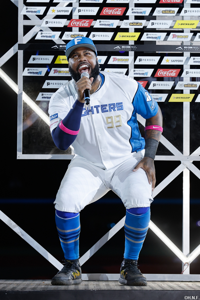 ヒーローのレイエス選手